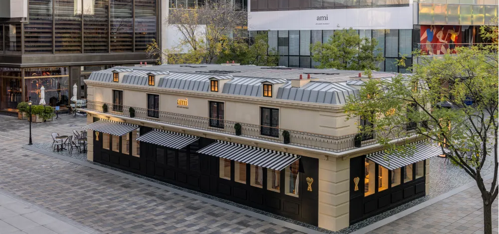 Ami Paris-ის ფრანგული სტილის Pop-up კაფეები ჩინეთის სამ დიდ ქალაქში გაიხსნა