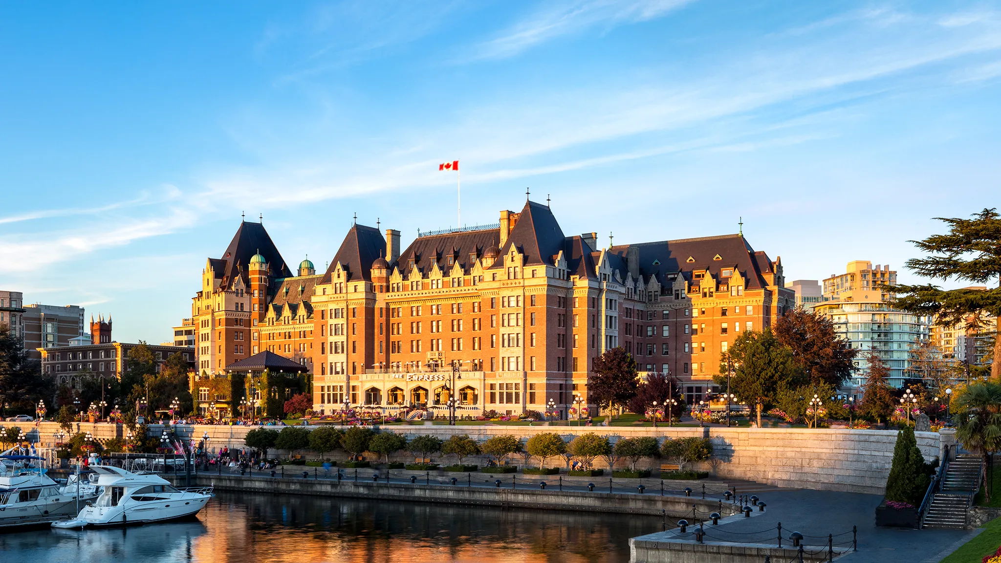 The Impress Victoria - კანადის ისტორიული სასტუმრო ვიქტორიას ნავსადგურზე 