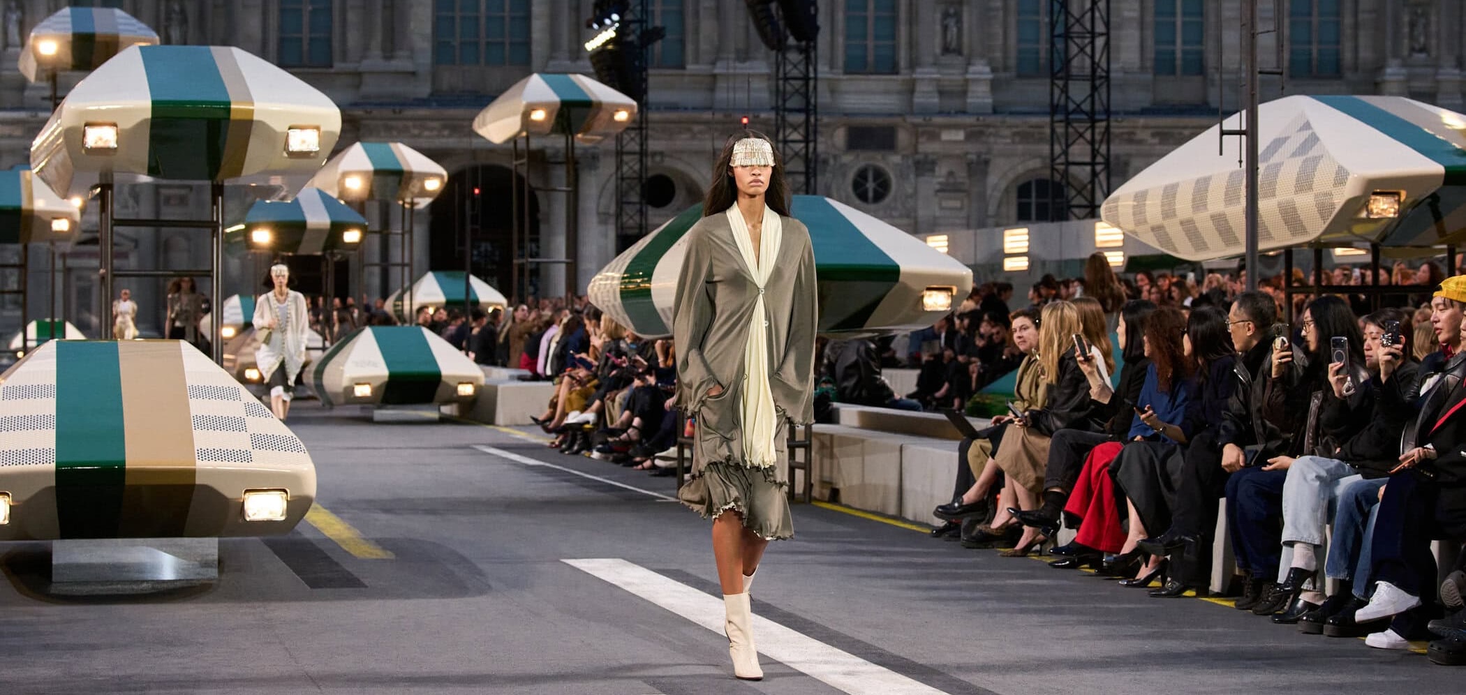 Louis Vuitton SS 27 - მომავალი, რომელიც უკვე აქ არის