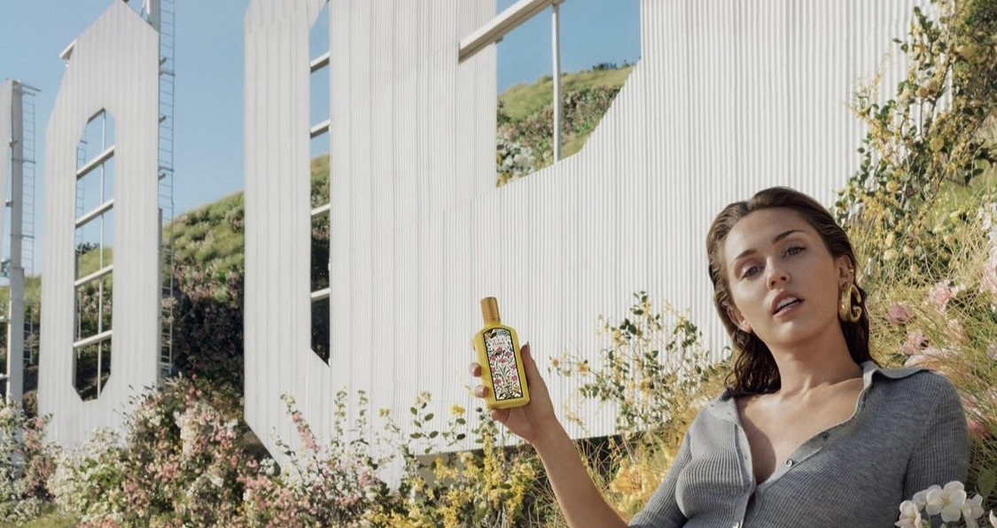 Майли Сайрус В Рекламе «Golden Lady»