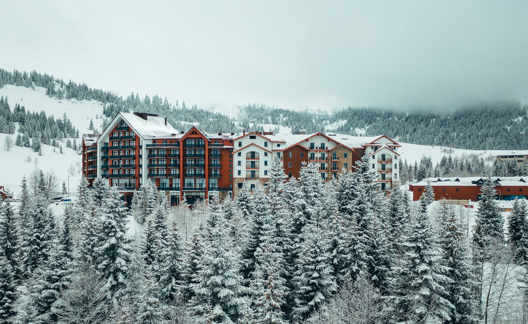 “ამბასადორი გოდერძის“ ახალი შენობა