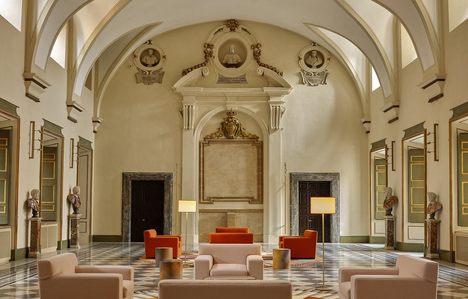 Palazzo Talìa ლუკა გუადანინოს სტუდიის მიერ განახლებული სასტუმრო რომში 