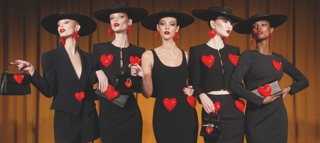 სტივენ მეიზელის “მოცეკვავე მოდელები” Moschino-ს კამპანიისთვის