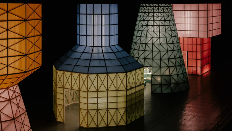 Hermes-ის სინათლის ინსტალაციები Milan Design Week-ზე